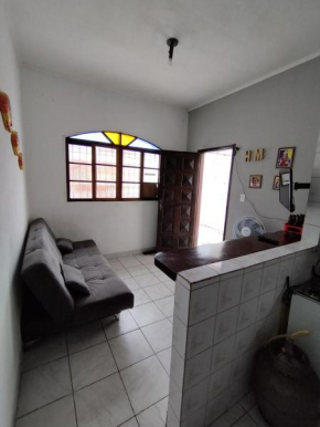 Sobrado no Ocian Praia Grande SP tem garagem